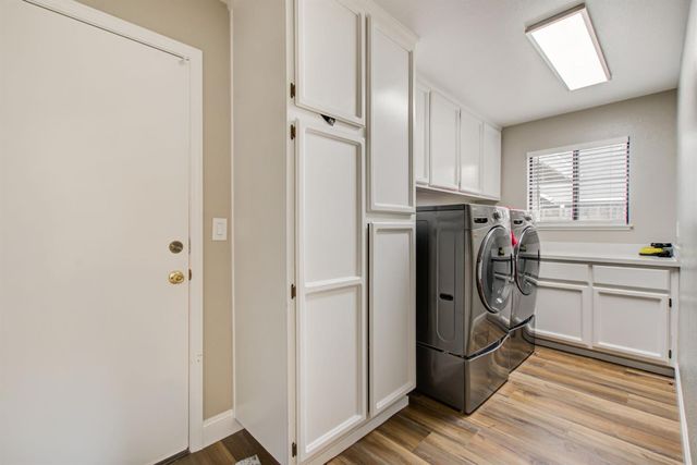 1242 Busselton Way, El Dorado Hills, CA 95762