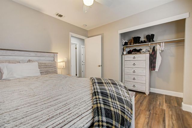 1242 Busselton Way, El Dorado Hills, CA 95762