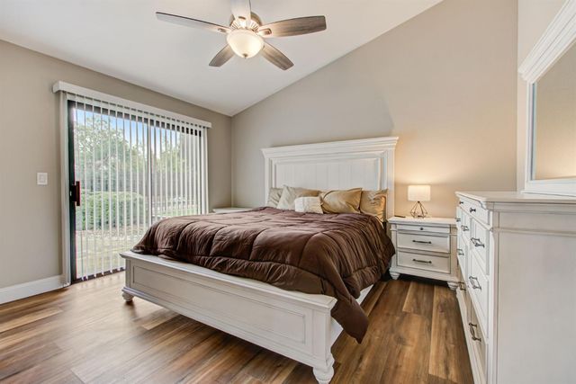 1242 Busselton Way, El Dorado Hills, CA 95762