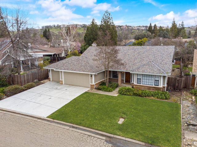 1242 Busselton Way, El Dorado Hills, CA 95762