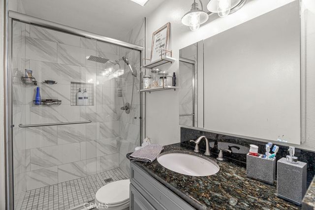 807 E Laurel Oak 46, Azusa, CA 91702