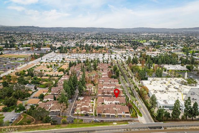 807 E Laurel Oak 46, Azusa, CA 91702