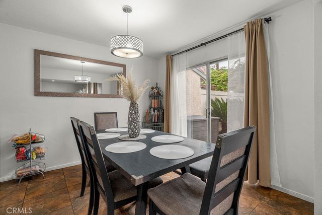 807 E Laurel Oak 46, Azusa, CA 91702