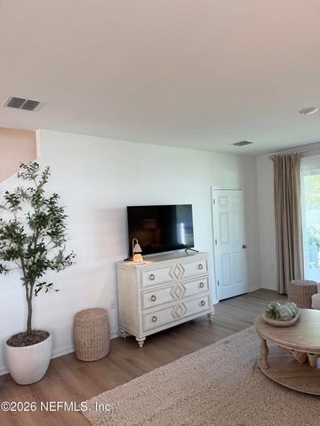 8326 ZENITH Circle, Jacksonville, FL 32256