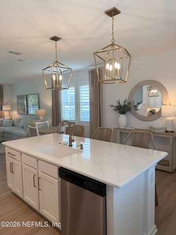 8326 ZENITH Circle, Jacksonville, FL 32256