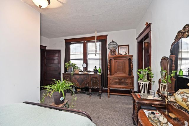 1915 W Fork Road, Cincinnati, OH 45223