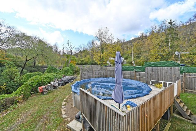 1915 W Fork Road, Cincinnati, OH 45223