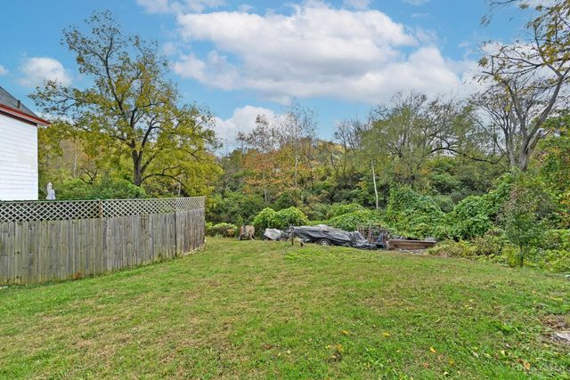 1915 W Fork Road, Cincinnati, OH 45223