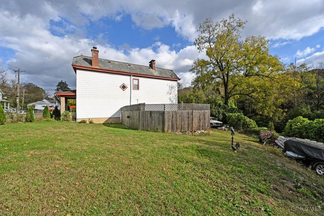 1915 W Fork Road, Cincinnati, OH 45223