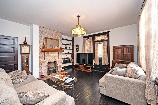 1915 W Fork Road, Cincinnati, OH 45223