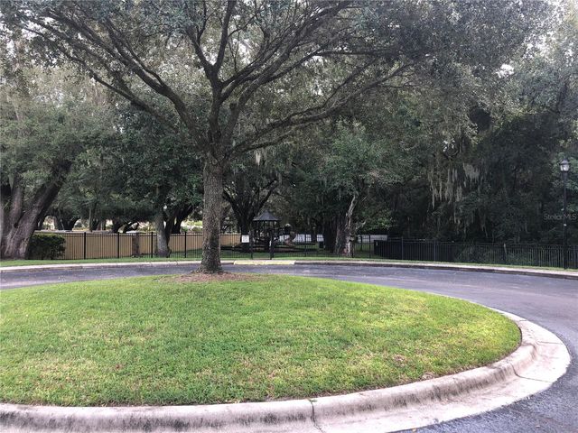 2302 LAKE WOODBERRY CIRCLE, Brandon, FL 33510