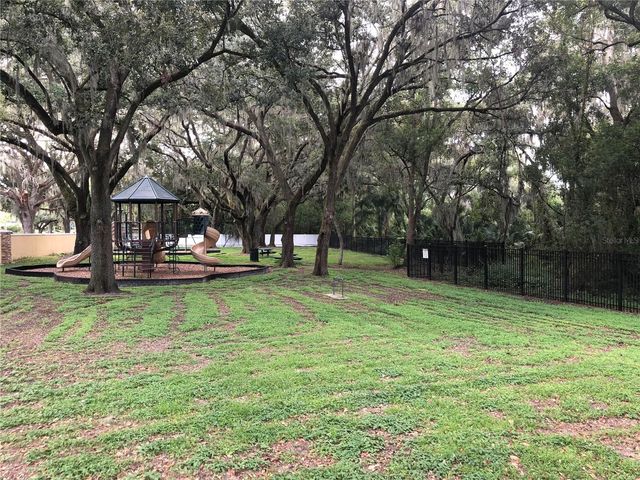 2302 LAKE WOODBERRY CIRCLE, Brandon, FL 33510