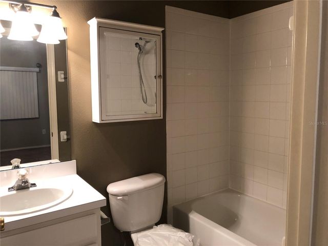 2302 LAKE WOODBERRY CIRCLE, Brandon, FL 33510