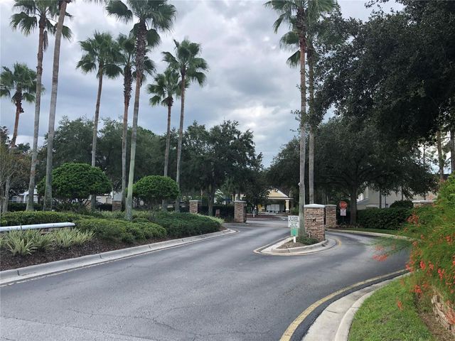 2302 LAKE WOODBERRY CIRCLE, Brandon, FL 33510