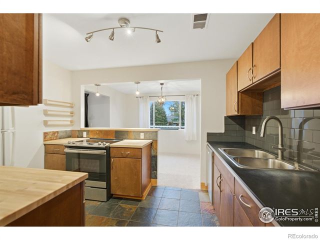 600 Manhattan Drive, Boulder, CO 80303