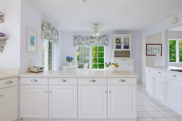 120 S 725 W, Crown Point, IN 46307