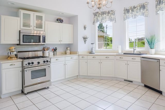 120 S 725 W, Crown Point, IN 46307