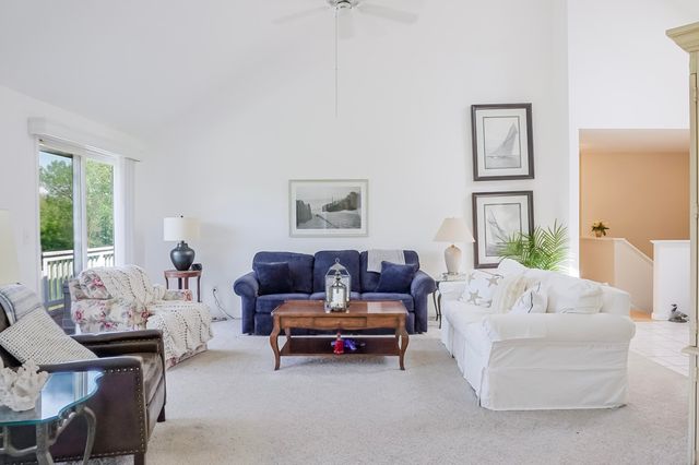 120 S 725 W, Crown Point, IN 46307