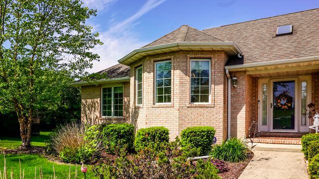 120 S 725 W, Crown Point, IN 46307