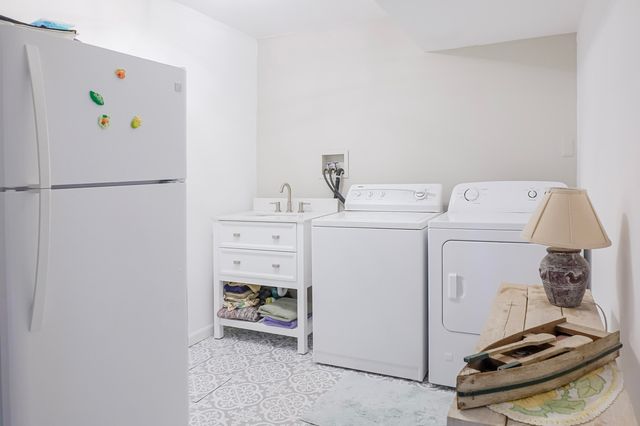 120 S 725 W, Crown Point, IN 46307