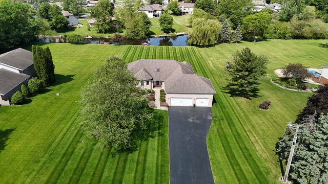 120 S 725 W, Crown Point, IN 46307