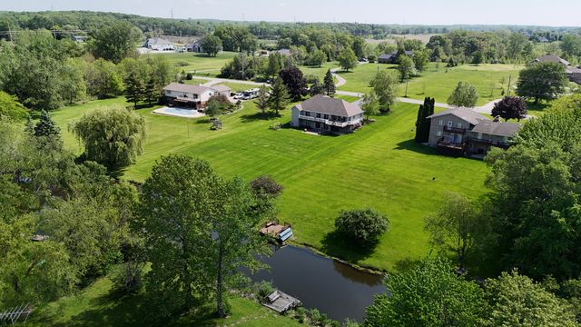 120 S 725 W, Crown Point, IN 46307