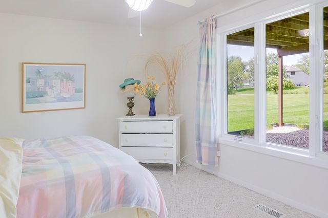 120 S 725 W, Crown Point, IN 46307