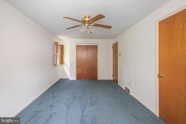 327 THISTLE LN, Perkasie, PA 18944