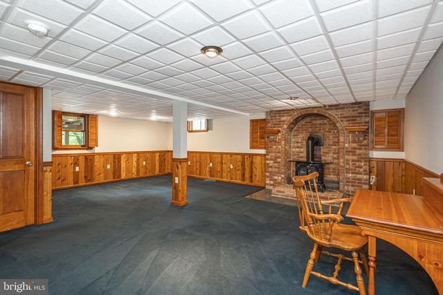 327 THISTLE LN, Perkasie, PA 18944