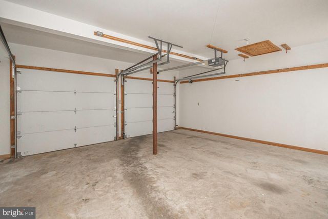327 THISTLE LN, Perkasie, PA 18944