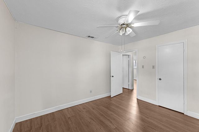 11319 Briar Forest Drive, Houston, TX 77077