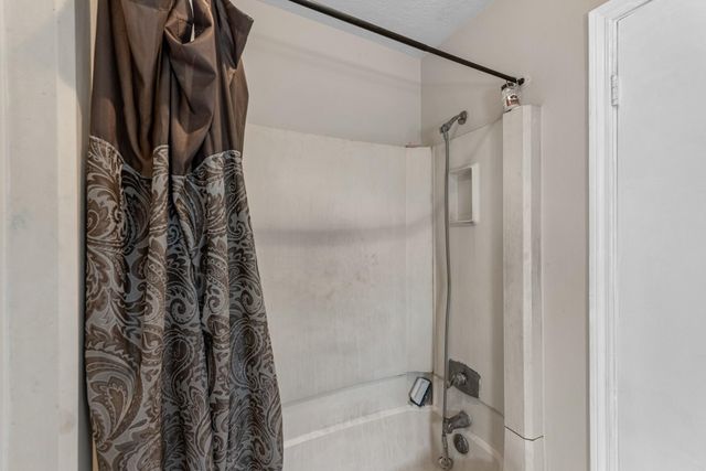 11319 Briar Forest Drive, Houston, TX 77077