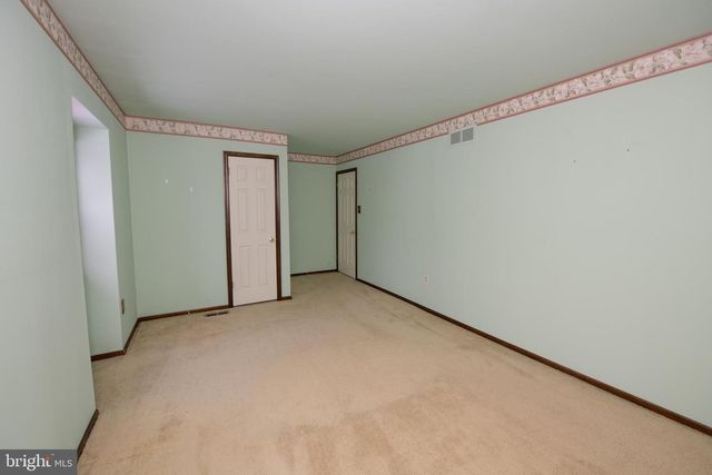 62 W PICKERING BND, Richboro, PA 18954