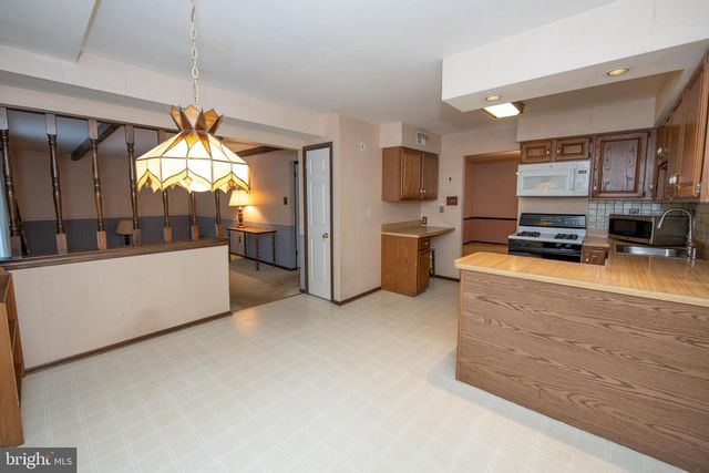 62 W PICKERING BND, Richboro, PA 18954