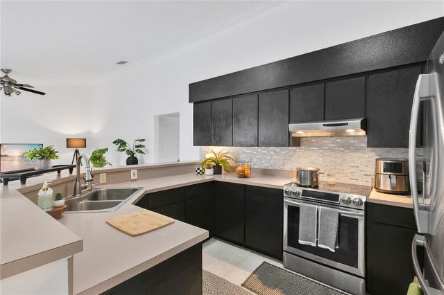 2208 ARCHER BOULEVARD, Orlando, FL 32833