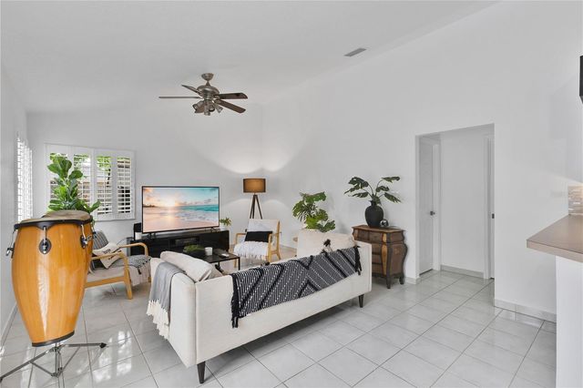 2208 ARCHER BOULEVARD, Orlando, FL 32833