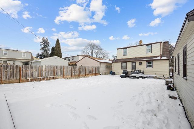 419 S 89th STREET, Milwaukee, WI 53214