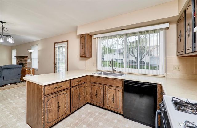 1153 Spencer Hill Drive, St Peters, MO 63376