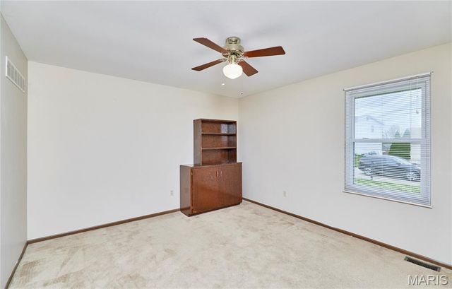 1153 Spencer Hill Drive, St Peters, MO 63376