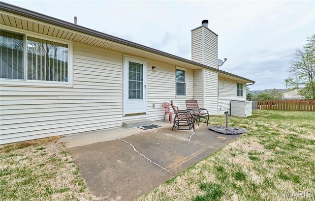 1153 Spencer Hill Drive, St Peters, MO 63376