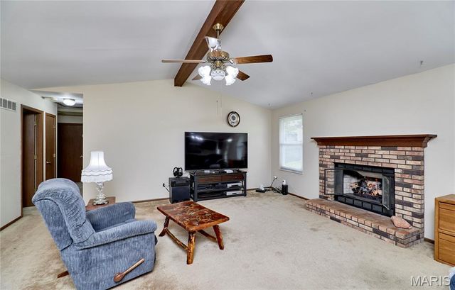 1153 Spencer Hill Drive, St Peters, MO 63376