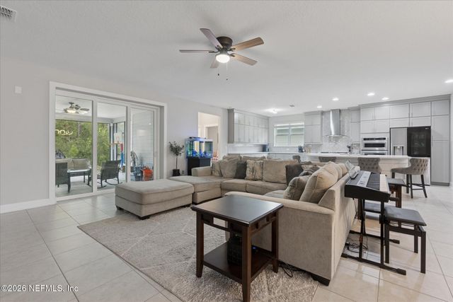 75470 SUNBERRY Drive, Yulee, FL 32097