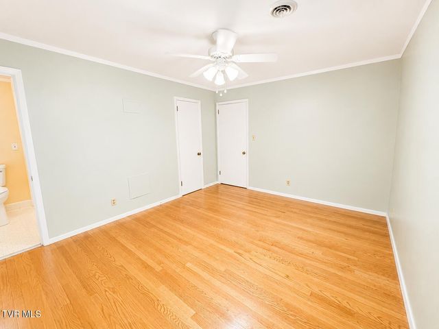 301 Hillside Road, Johnson City, TN 37601