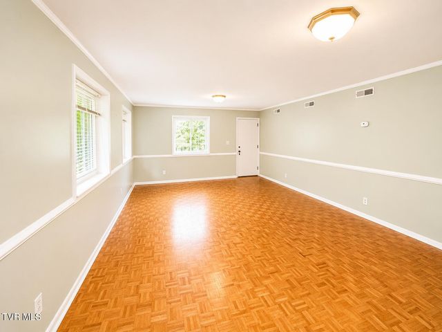 301 Hillside Road, Johnson City, TN 37601
