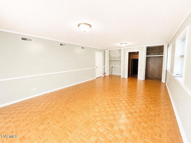 301 Hillside Road, Johnson City, TN 37601