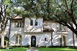 4617 Devon Street, Houston, TX 77027