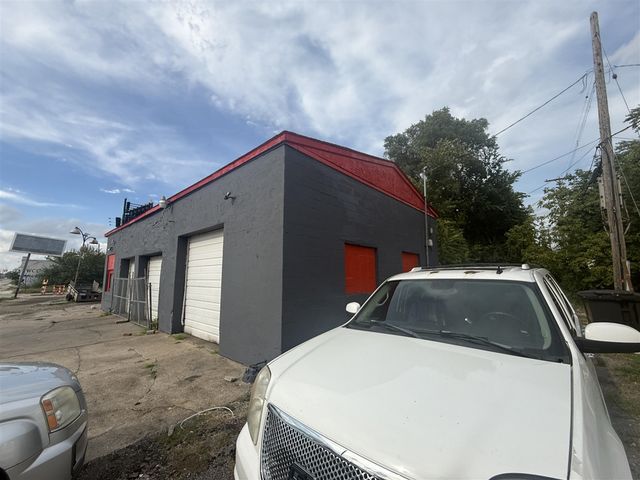 13230 Hamilton Avenue, Highland Park, MI 48203