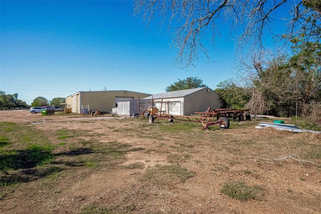 8231 Main Street, Needville, TX 77461
