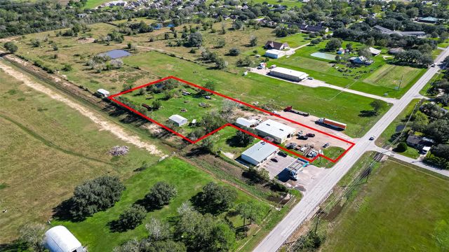 8231 Main Street, Needville, TX 77461