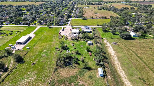 8231 Main Street, Needville, TX 77461